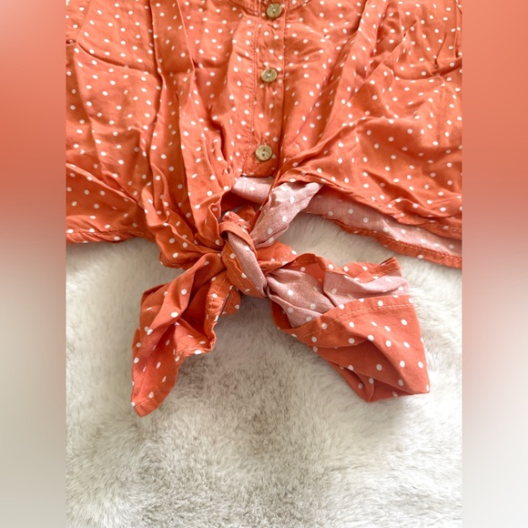Papaya Polka Dot Top - Picture 4 of 5